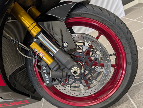 Suzuki GSX-R1000R 20 of 25