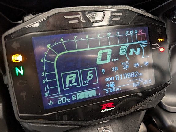 Suzuki GSX-R1000R 24 of 25