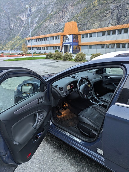 Ford Mondeo 11 of 30