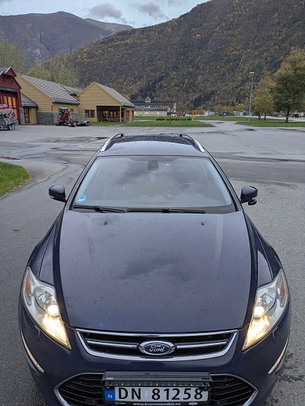 Ford Mondeo 13 of 30