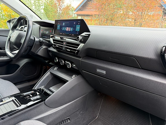 Citroen E-C4 16 of 16