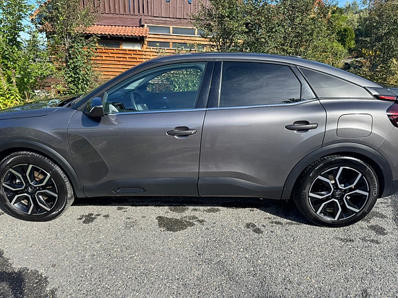 Citroen E-C4 7 of 16