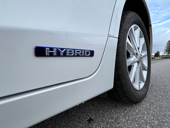 Lexus CT200h 5 of 19