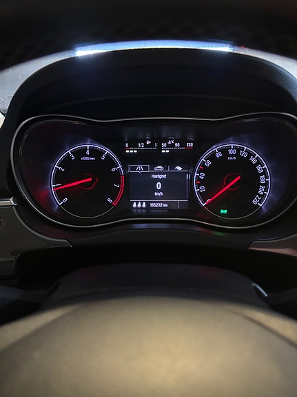 Opel Corsa 12 of 18