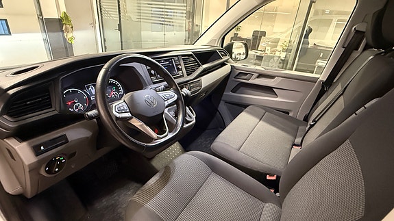 Volkswagen Transporter 21 of 30