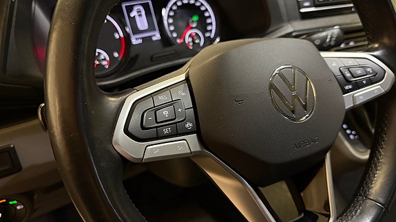 Volkswagen Transporter 23 of 30