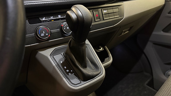 Volkswagen Transporter 28 of 30