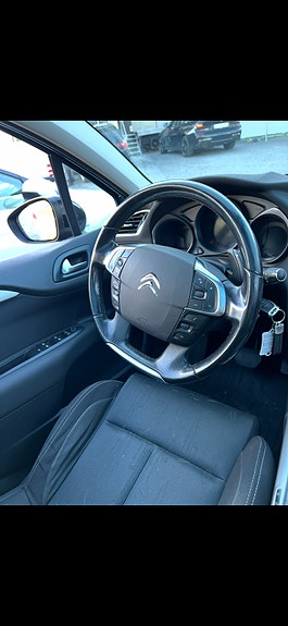 Citroen C4 5 of 8
