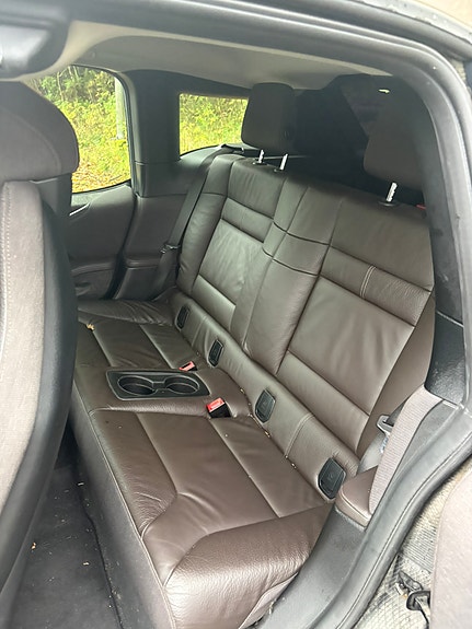 BMW i3 2 of 12