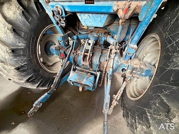 Ford 1986 4610 4x4 traktor med frontlaster 29 of 30
