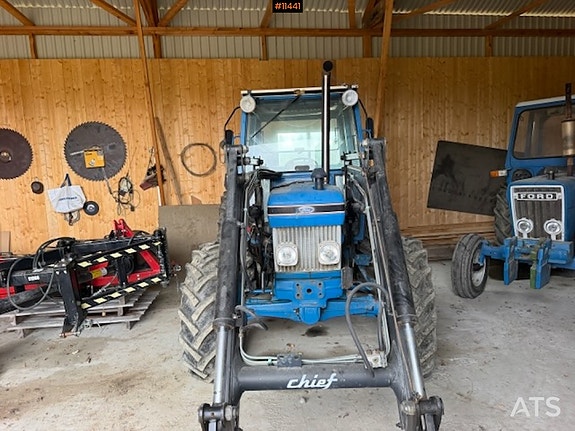 Ford 1986 4610 4x4 traktor med frontlaster 10 of 30