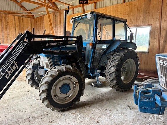 Ford 1986 4610 4x4 traktor med frontlaster 5 of 30
