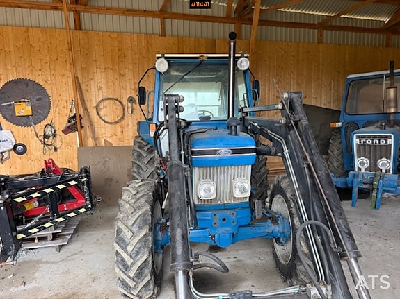 Ford 1986 4610 4x4 traktor med frontlaster 13 of 30