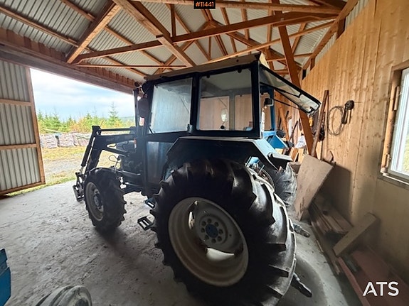Ford 1986 4610 4x4 traktor med frontlaster 6 of 30