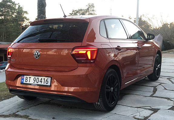 Volkswagen Polo 2 of 10