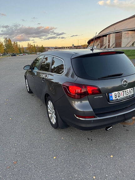 Opel Astra 5 of 30