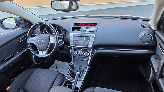 Mazda 6 15 of 28