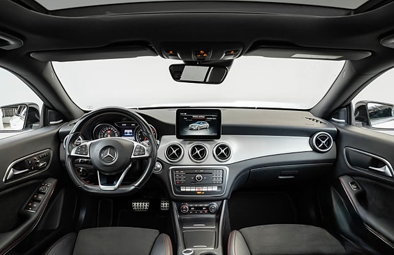 Mercedes-Benz CLA180 6 of 8