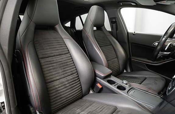 Mercedes-Benz CLA180 5 of 8