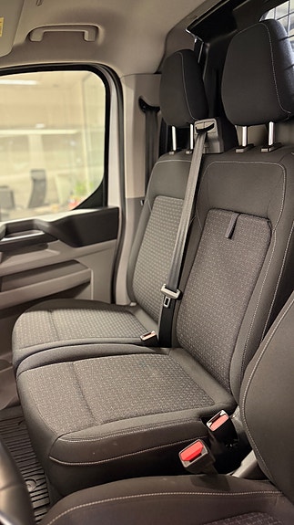 Ford Transit Custom 14 of 20