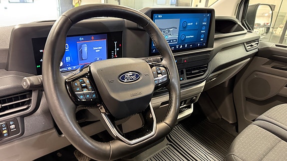Ford Transit Custom 15 of 20