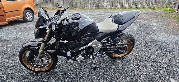 Kawasaki Z 1000 5 of 5