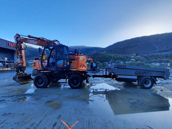 Hitachi ZX155WT-7 2 of 6