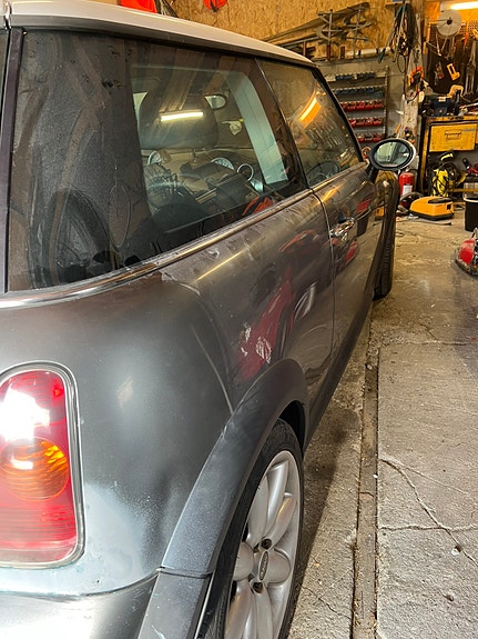 MINI Cooper S 6 of 25