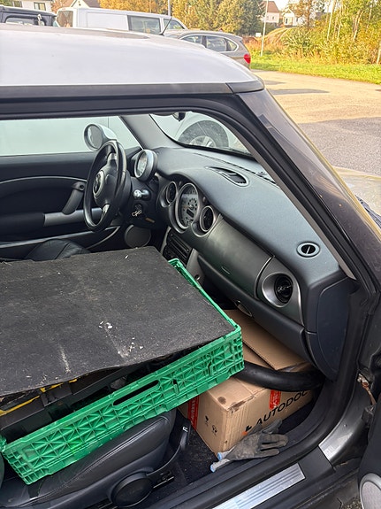 MINI Cooper S 23 of 25