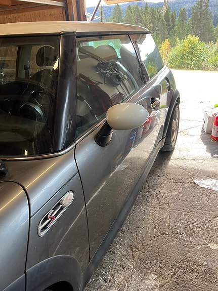 MINI Cooper S 4 of 25