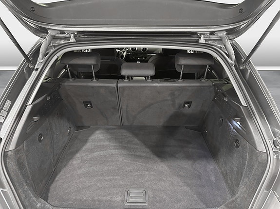 Audi A3 5 of 23