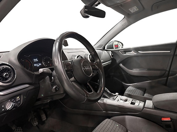 Audi A3 6 of 23