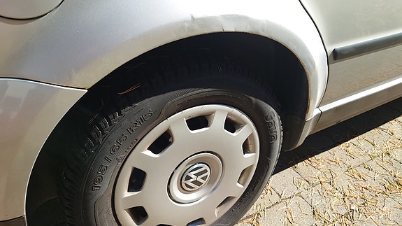 Volkswagen Passat 7 of 14