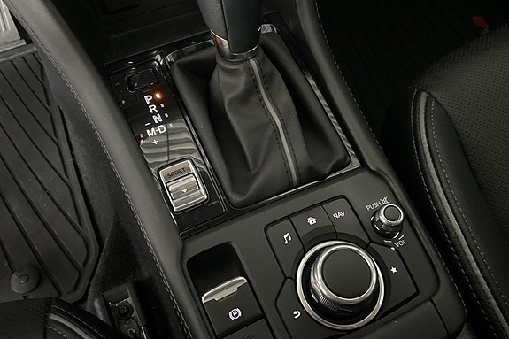 Mazda CX-3 18 of 24