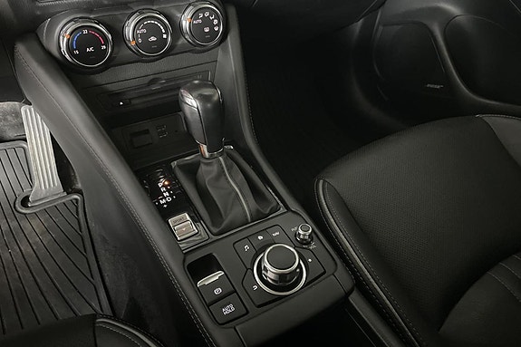 Mazda CX-3 16 of 24