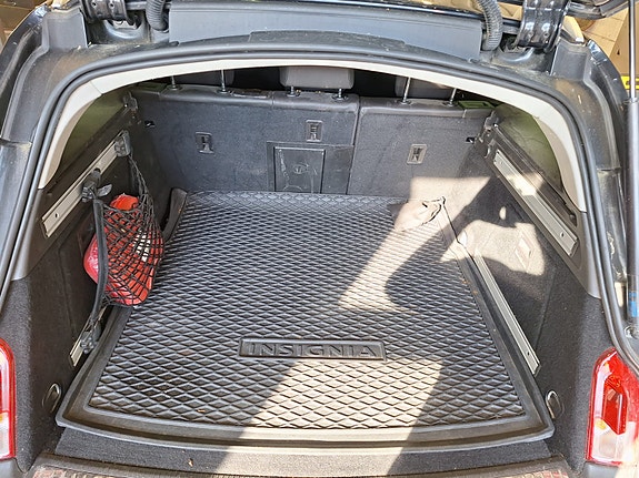 Opel Insignia 11 of 26