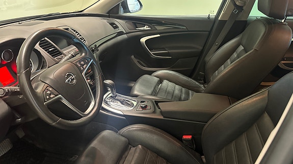 Opel Insignia 16 of 26