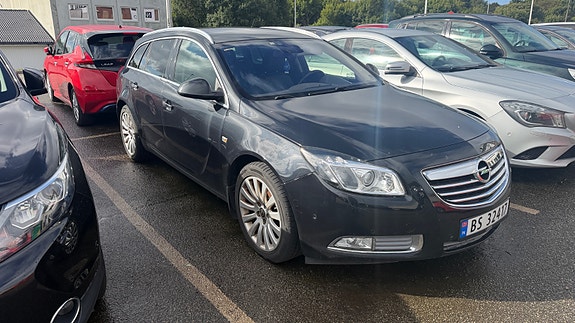 Opel Insignia 4 of 26