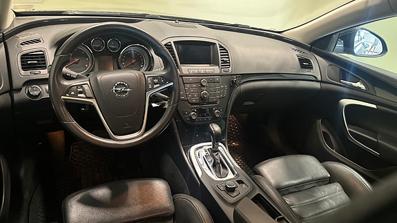 Opel Insignia 17 of 26