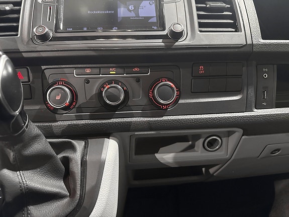 Volkswagen Transporter 12 of 20