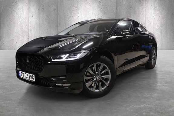Jaguar I-PACE 2 of 30