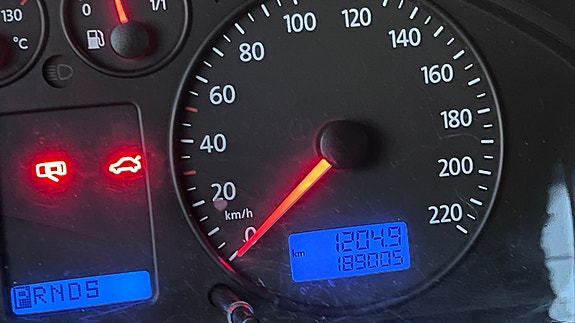 Volkswagen Caravelle 13 of 30