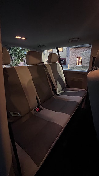 Volkswagen Caravelle 24 of 30