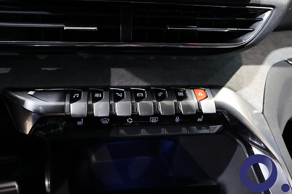 Peugeot 3008 18 of 29