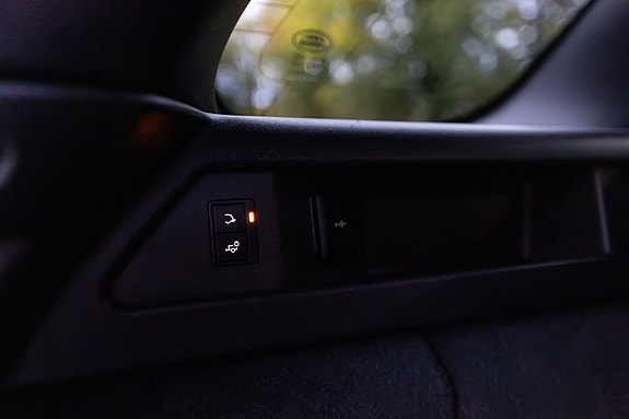Land Rover Discovery Sport 28 of 29