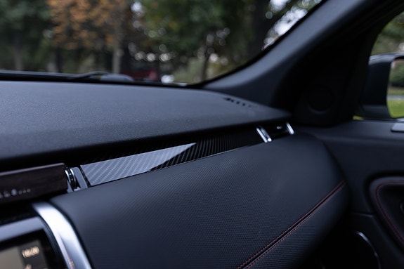 Land Rover Discovery Sport 18 of 29