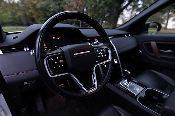 Land Rover Discovery Sport 13 of 29