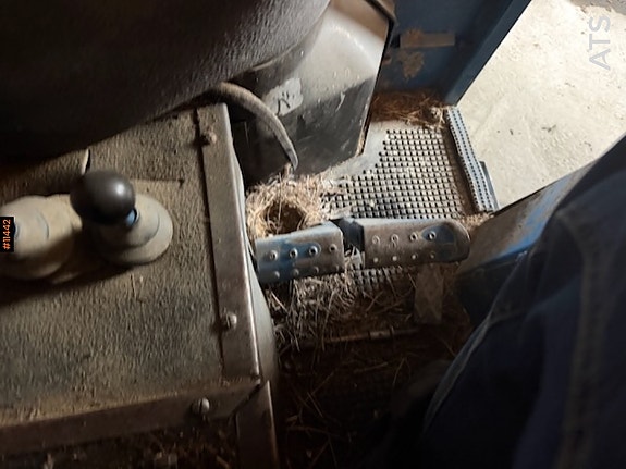 Ford 1979 4600 2X4 Traktor 20 of 25