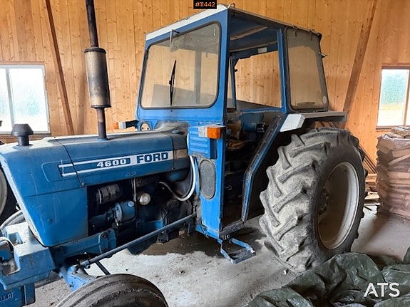 Ford 1979 4600 2X4 Traktor 4 of 25
