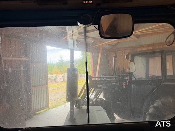 Ford 1979 4600 2X4 Traktor 13 of 25